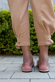 The Cardea Pants - Desert