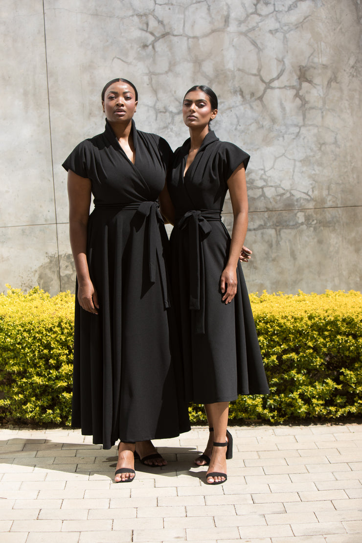 The Fold Wrap Dress Maxi Black