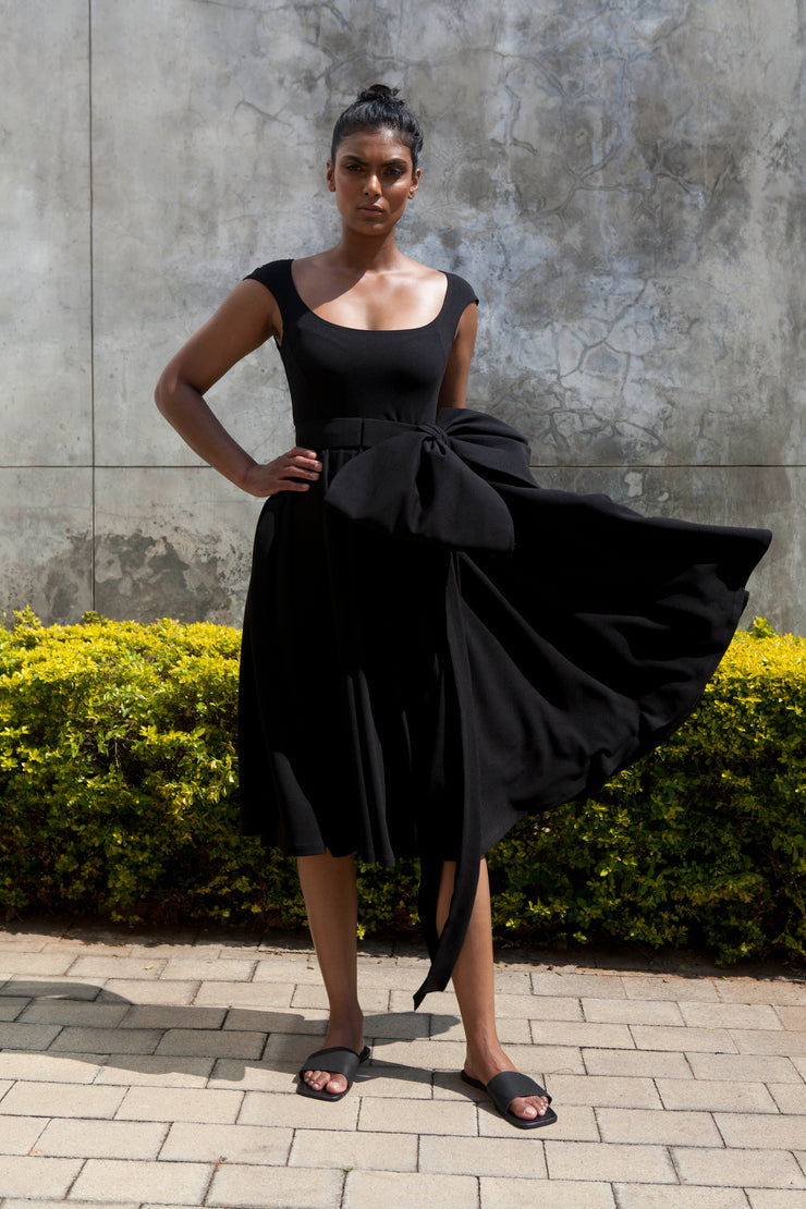 The Juno dress- Black