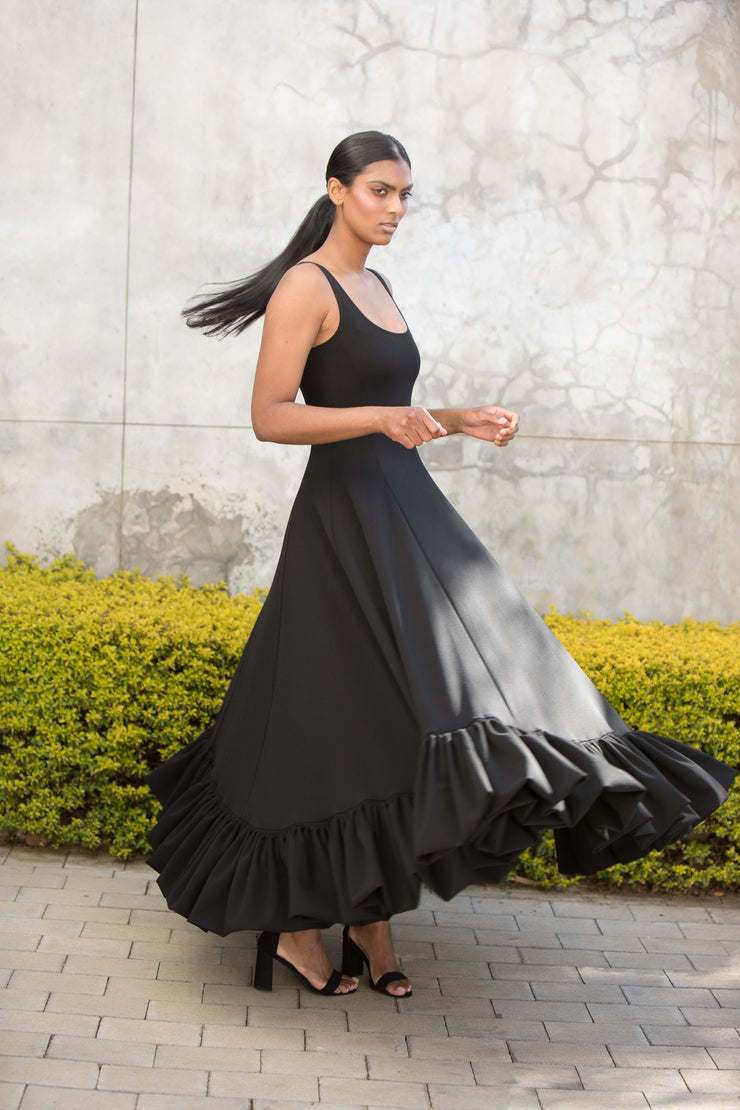 The Swing Dress ERRE Fashion The Swing Dress ERRE Fashion
