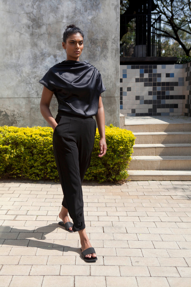 The Cardea Pants - Black