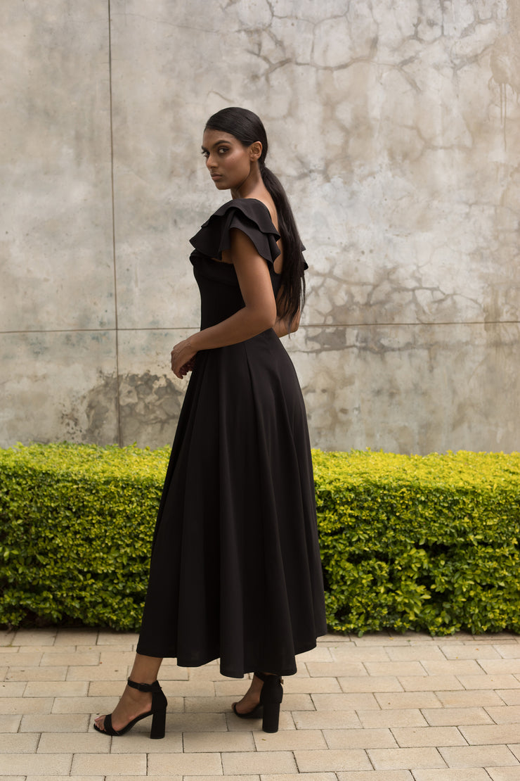 Black Flutter Sleeve Fit and Flare Dress - Ankle Length ERRE Fashion Black Flutter Sleeve Fit and Flare Dress - Ankle Length ERRE Fashion