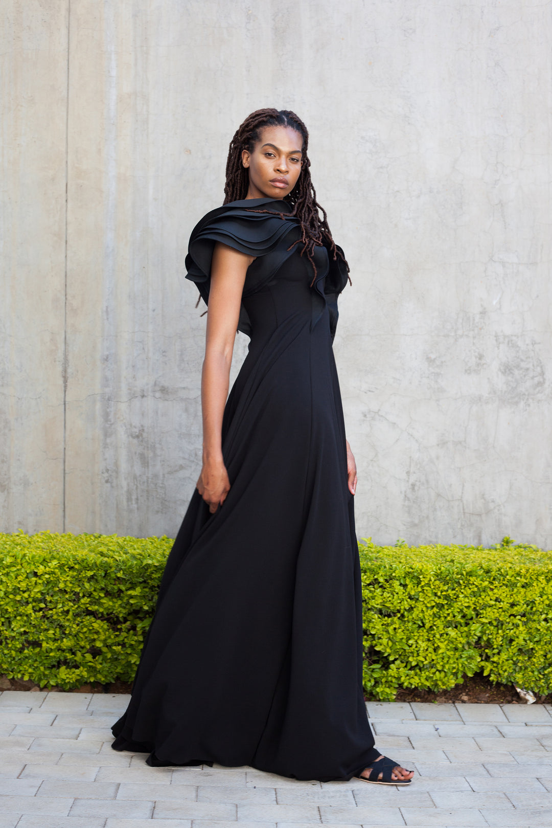 Black FLOUNCE evening dress – ERRE Fashion