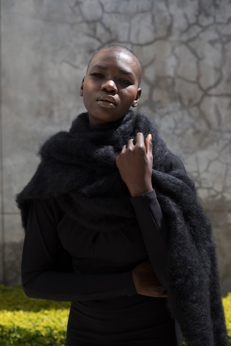 The MOHAIR Scarf - Black